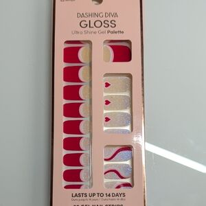 Dashing Diva Nail Strips Valentine's Day